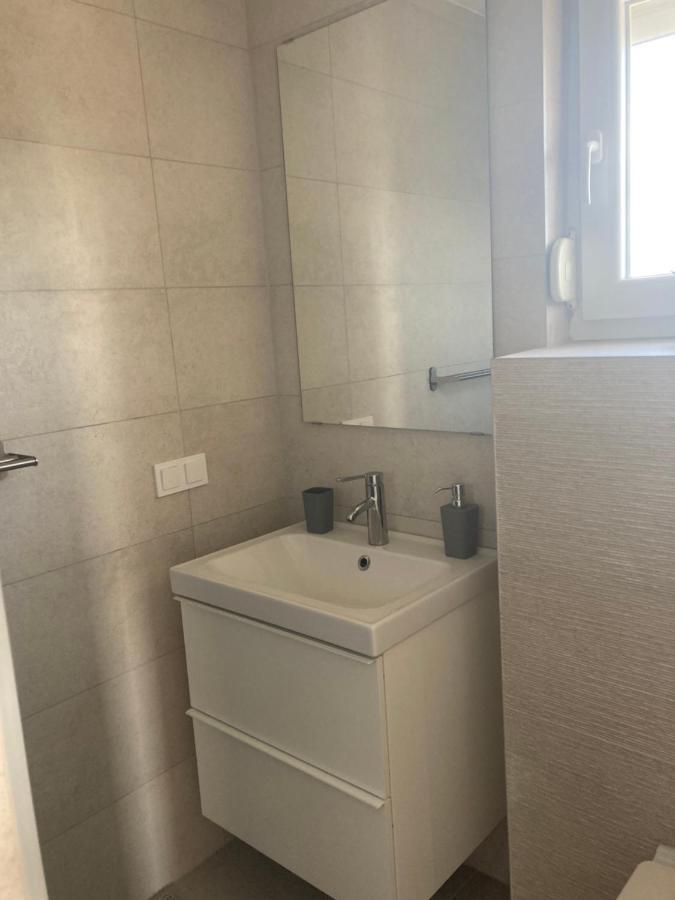 Apartman Hmelina Vrsi Exterior foto